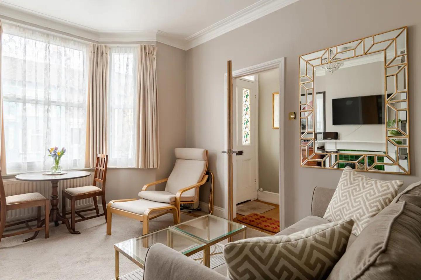 Deco Studio: King Bed, Kitchenette, Stylish & Comfortable Брайтонн Экстерьер фото